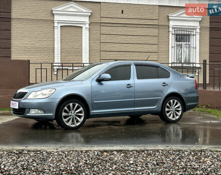 Серый Шкода Октавия, объемом двигателя 1.8 л и пробегом 280 тыс. км за 7900 $, фото 1 на Automoto.ua