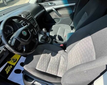 Серый Шкода Октавия, объемом двигателя 1.6 л и пробегом 243 тыс. км за 7600 $, фото 12 на Automoto.ua