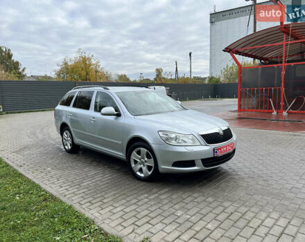 Серый Шкода Октавия, объемом двигателя 1.6 л и пробегом 204 тыс. км за 8500 $, фото 6 на Automoto.ua