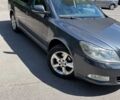 Серый Шкода Октавия, объемом двигателя 1.6 л и пробегом 254 тыс. км за 9200 $, фото 1 на Automoto.ua