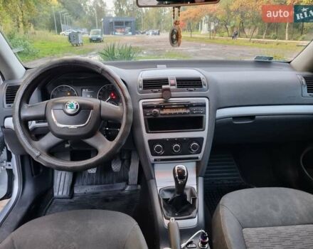 Шкода Октавия 2012 в Дрогобыче на Automoto.ua Серый Шкода Октавия, объемом двигателя 1.39 л и пробегом 330 тыс. км за 6750 $, фото 14 на Automoto.ua