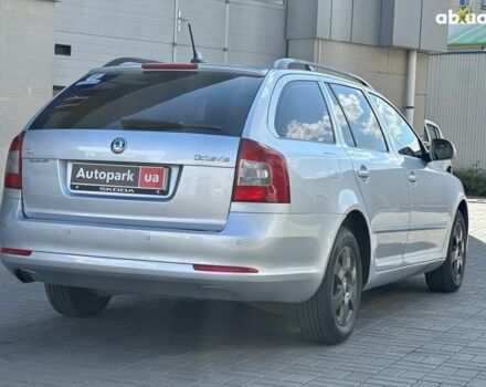 Серый Шкода Октавия, объемом двигателя 1.6 л и пробегом 227 тыс. км за 8980 $, фото 6 на Automoto.ua