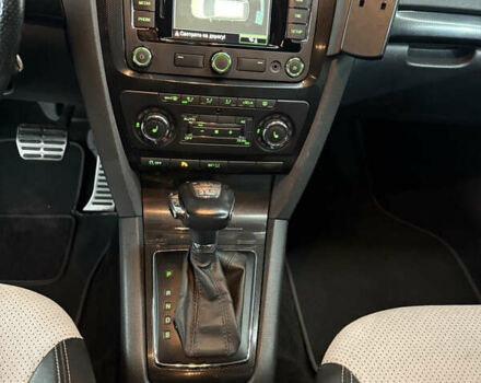 Сірий Шкода Октавія, об'ємом двигуна 2 л та пробігом 270 тис. км за 12000 $, фото 64 на Automoto.ua