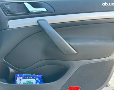 Серый Шкода Октавия, объемом двигателя 1.6 л и пробегом 227 тыс. км за 8980 $, фото 15 на Automoto.ua