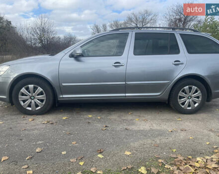 Серый Шкода Октавия, объемом двигателя 1.6 л и пробегом 290 тыс. км за 9600 $, фото 1 на Automoto.ua