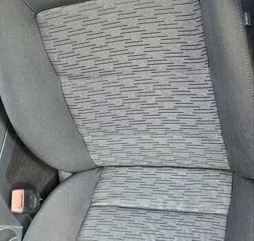Сірий Шкода Октавія, об'ємом двигуна 2 л та пробігом 140 тис. км за 8300 $, фото 8 на Automoto.ua