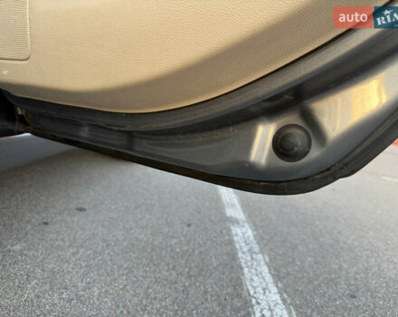 Серый Шкода Октавия, объемом двигателя 1.6 л и пробегом 347 тыс. км за 7100 $, фото 10 на Automoto.ua