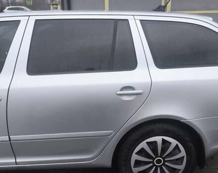 Серый Шкода Октавия, объемом двигателя 1.6 л и пробегом 358 тыс. км за 9000 $, фото 12 на Automoto.ua