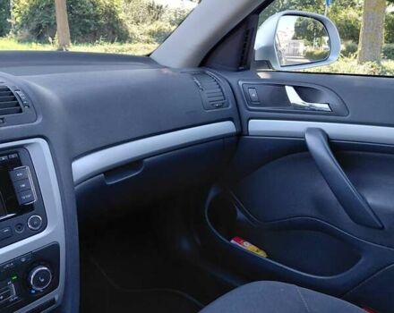 Серый Шкода Октавия, объемом двигателя 2.01 л и пробегом 262 тыс. км за 10500 $, фото 7 на Automoto.ua