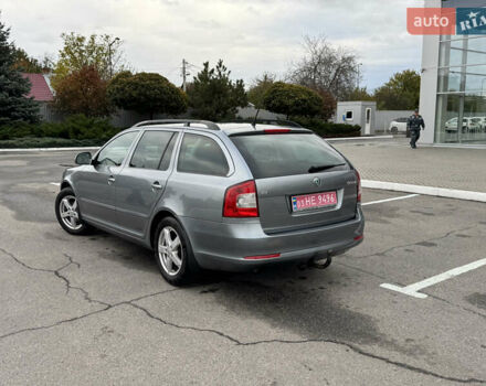Серый Шкода Октавия, объемом двигателя 1.6 л и пробегом 213 тыс. км за 8750 $, фото 4 на Automoto.ua