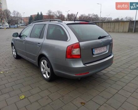 Сірий Шкода Октавія, об'ємом двигуна 1.6 л та пробігом 242 тис. км за 9750 $, фото 2 на Automoto.ua