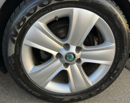 Серый Шкода Октавия, объемом двигателя 1.6 л и пробегом 347 тыс. км за 7100 $, фото 6 на Automoto.ua