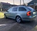 Сірий Шкода Октавія, об'ємом двигуна 2 л та пробігом 300 тис. км за 8800 $, фото 1 на Automoto.ua