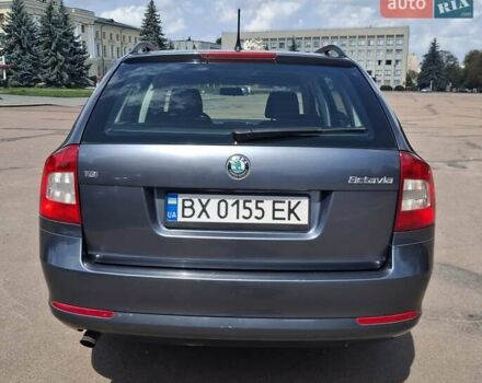 Серый Шкода Октавия, объемом двигателя 1.6 л и пробегом 260 тыс. км за 8100 $, фото 4 на Automoto.ua