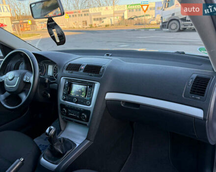 Серый Шкода Октавия, объемом двигателя 0 л и пробегом 147 тыс. км за 8499 $, фото 37 на Automoto.ua