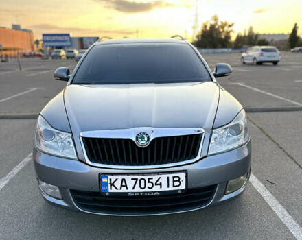 Серый Шкода Октавия, объемом двигателя 1.6 л и пробегом 347 тыс. км за 7100 $, фото 2 на Automoto.ua