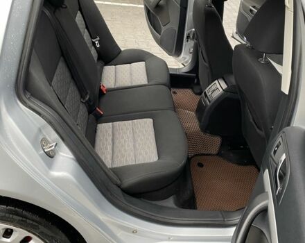 Сірий Шкода Октавія, об'ємом двигуна 2 л та пробігом 303 тис. км за 8600 $, фото 10 на Automoto.ua