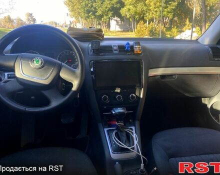 Серый Шкода Октавия, объемом двигателя 2 л и пробегом 369 тыс. км за 7900 $, фото 7 на Automoto.ua