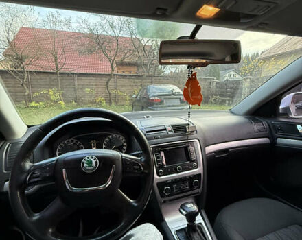 Сірий Шкода Октавія, об'ємом двигуна 1.97 л та пробігом 381 тис. км за 8000 $, фото 14 на Automoto.ua