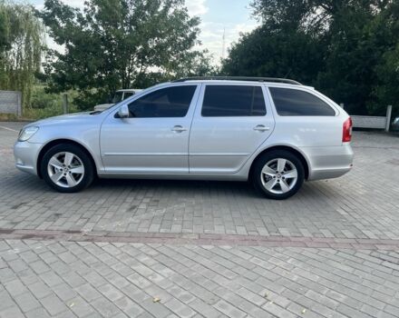 Сірий Шкода Октавія, об'ємом двигуна 2 л та пробігом 280 тис. км за 8000 $, фото 1 на Automoto.ua