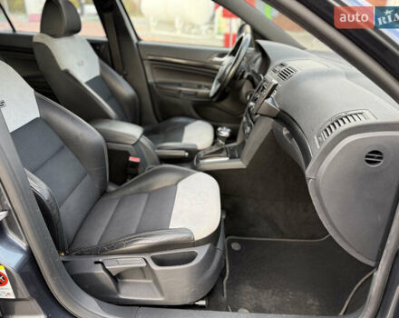 Серый Шкода Октавия, объемом двигателя 1.97 л и пробегом 270 тыс. км за 11100 $, фото 23 на Automoto.ua