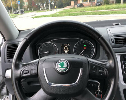 Сірий Шкода Октавія, об'ємом двигуна 2.01 л та пробігом 260 тис. км за 10300 $, фото 33 на Automoto.ua