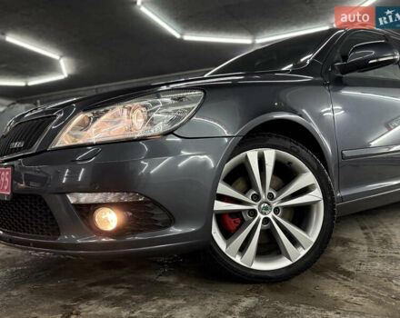 Сірий Шкода Октавія, об'ємом двигуна 2 л та пробігом 270 тис. км за 12000 $, фото 6 на Automoto.ua