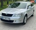Серый Шкода Октавия, объемом двигателя 1.6 л и пробегом 215 тыс. км за 8900 $, фото 1 на Automoto.ua