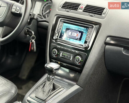 Сірий Шкода Октавія, об'ємом двигуна 1.97 л та пробігом 260 тис. км за 11000 $, фото 20 на Automoto.ua