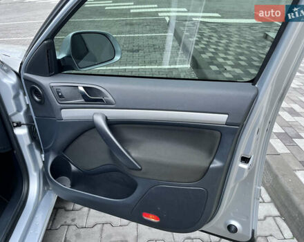 Серый Шкода Октавия, объемом двигателя 1.8 л и пробегом 217 тыс. км за 9500 $, фото 15 на Automoto.ua