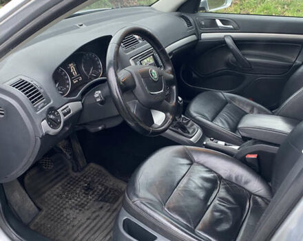 Сірий Шкода Октавія, об'ємом двигуна 1.6 л та пробігом 230 тис. км за 8400 $, фото 10 на Automoto.ua