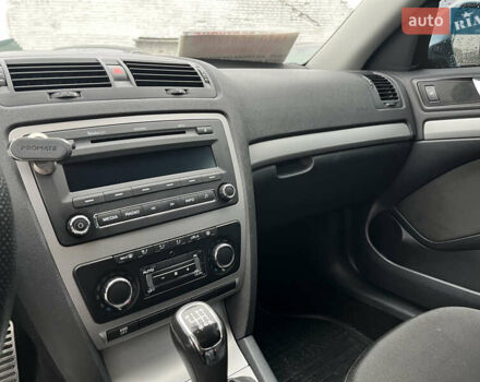 Серый Шкода Октавия, объемом двигателя 1.8 л и пробегом 280 тыс. км за 7900 $, фото 13 на Automoto.ua