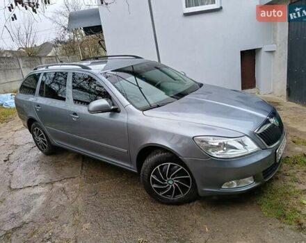 Серый Шкода Октавия, объемом двигателя 1.6 л и пробегом 312 тыс. км за 7600 $, фото 2 на Automoto.ua