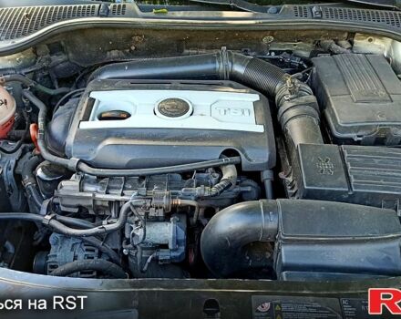 Серый Шкода Октавия, объемом двигателя 1.8 л и пробегом 230 тыс. км за 9200 $, фото 3 на Automoto.ua