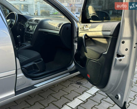 Серый Шкода Октавия, объемом двигателя 1.6 л и пробегом 267 тыс. км за 7190 $, фото 28 на Automoto.ua