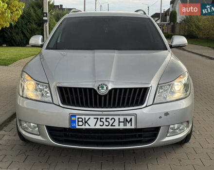 Серый Шкода Октавия, объемом двигателя 1.6 л и пробегом 169 тыс. км за 8900 $, фото 8 на Automoto.ua
