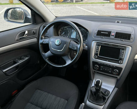 Серый Шкода Октавия, объемом двигателя 0 л и пробегом 255 тыс. км за 7399 $, фото 28 на Automoto.ua