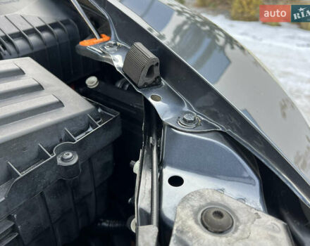 Серый Шкода Октавия, объемом двигателя 2 л и пробегом 191 тыс. км за 11850 $, фото 128 на Automoto.ua