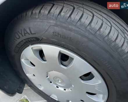 Серый Шкода Октавия, объемом двигателя 1.6 л и пробегом 290 тыс. км за 8900 $, фото 21 на Automoto.ua