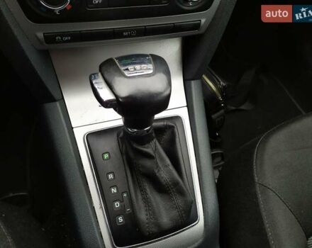 Серый Шкода Октавия, объемом двигателя 1.8 л и пробегом 200 тыс. км за 8499 $, фото 2 на Automoto.ua