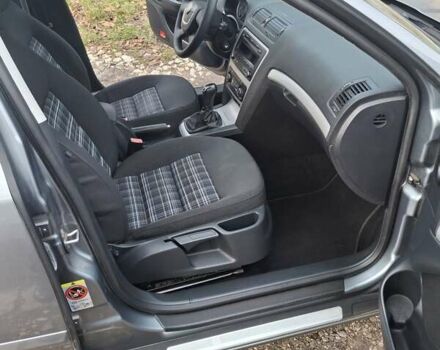 Сірий Шкода Октавія, об'ємом двигуна 1.6 л та пробігом 190 тис. км за 8950 $, фото 14 на Automoto.ua