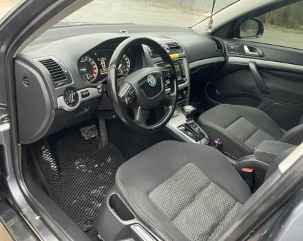 Серый Шкода Октавия, объемом двигателя 2 л и пробегом 270 тыс. км за 7900 $, фото 17 на Automoto.ua