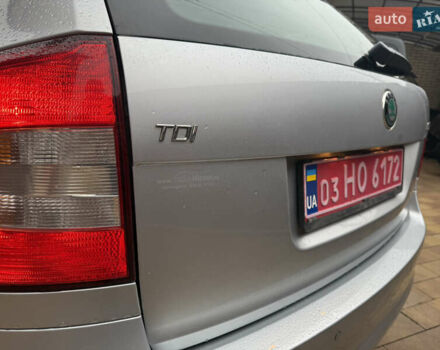 Серый Шкода Октавия, объемом двигателя 1.6 л и пробегом 205 тыс. км за 9600 $, фото 5 на Automoto.ua