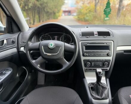 Серый Шкода Октавия, объемом двигателя 1.4 л и пробегом 195 тыс. км за 7600 $, фото 6 на Automoto.ua