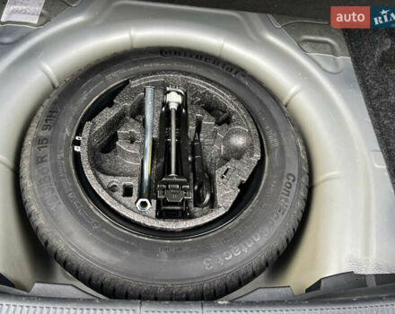 Серый Шкода Октавия, объемом двигателя 1.6 л и пробегом 204 тыс. км за 8500 $, фото 30 на Automoto.ua