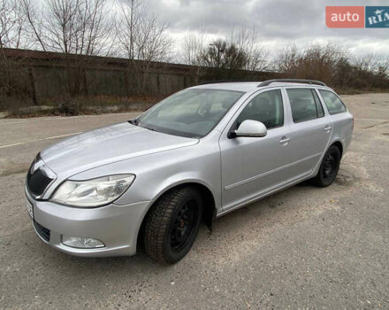 Серый Шкода Октавия, объемом двигателя 1.6 л и пробегом 190 тыс. км за 8850 $, фото 1 на Automoto.ua