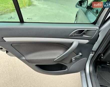 Шкода Октавия 2012 в Житомире на Automoto.ua Серый Шкода Октавия, объемом двигателя 1.6 л и пробегом 210 тыс. км за 8400 $, фото 11 на Automoto.ua