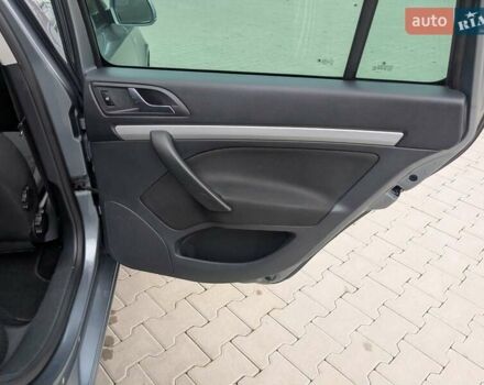 Серый Шкода Октавия, объемом двигателя 0 л и пробегом 245 тыс. км за 7400 $, фото 27 на Automoto.ua