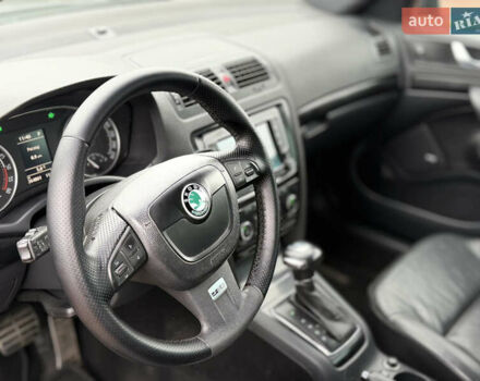 Сірий Шкода Октавія, об'ємом двигуна 1.97 л та пробігом 260 тис. км за 11000 $, фото 33 на Automoto.ua