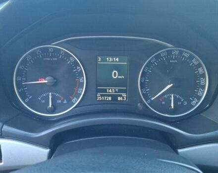 Серый Шкода Октавия, объемом двигателя 1.6 л и пробегом 252 тыс. км за 7500 $, фото 6 на Automoto.ua